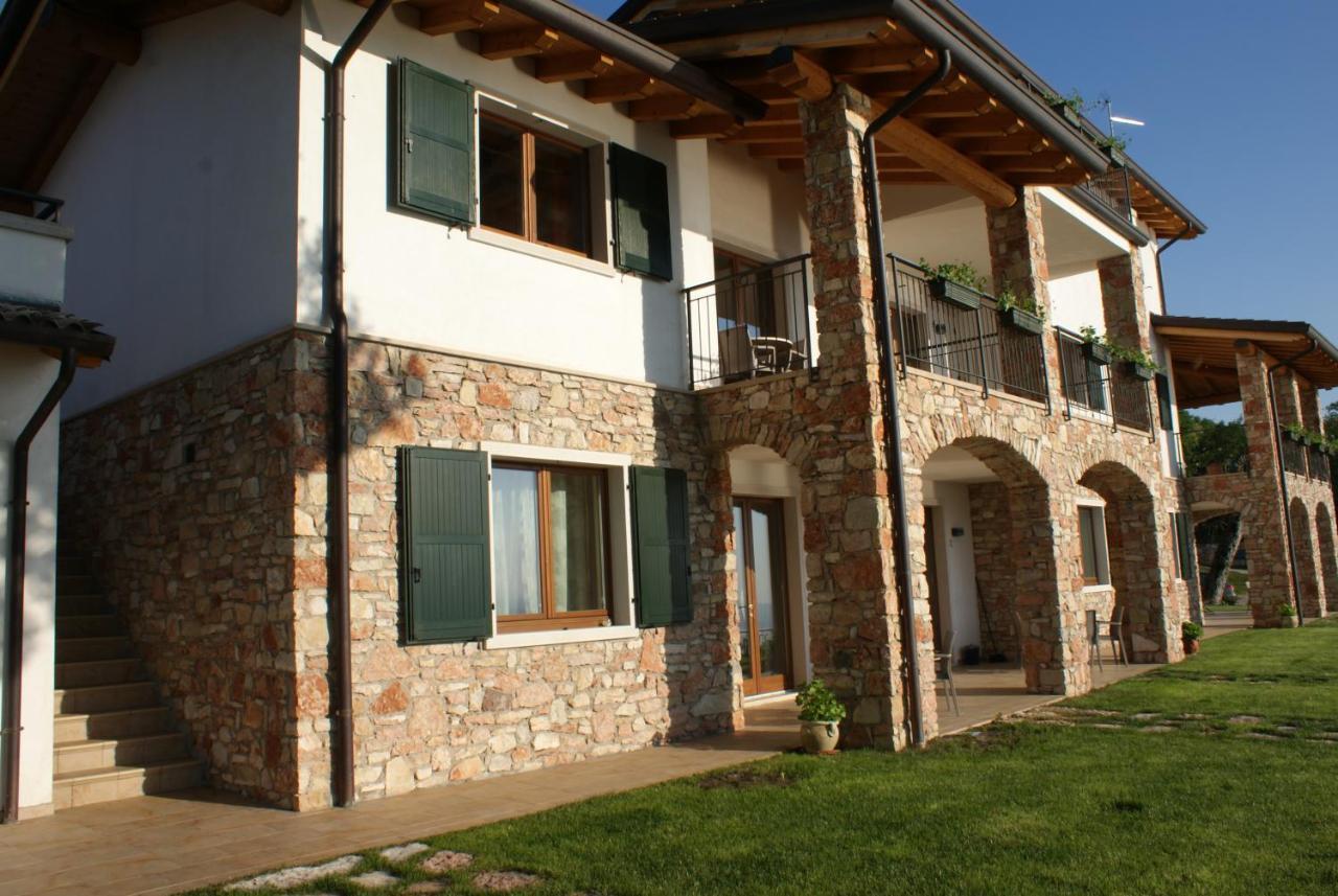 Aparthotel La Casa Di Pericle à Brenzone Extérieur photo